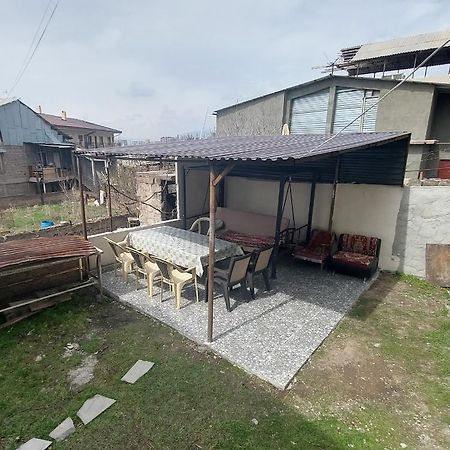 Villa Sam'S Place, Tours With Sam Erivan Exterior foto